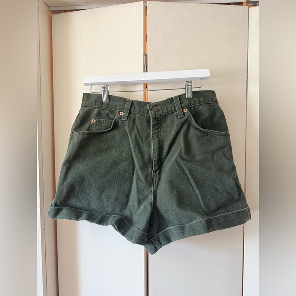 Vintage Orange Tab Levi Strauss & Co. Women’s Green Jean Shorts - RARE FIND